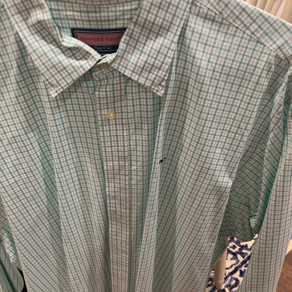 Vineyard Vines Shirt